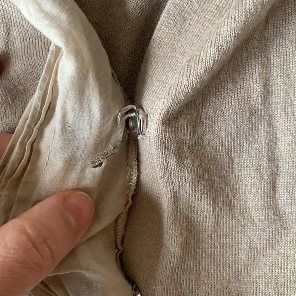T Tahari cardigan